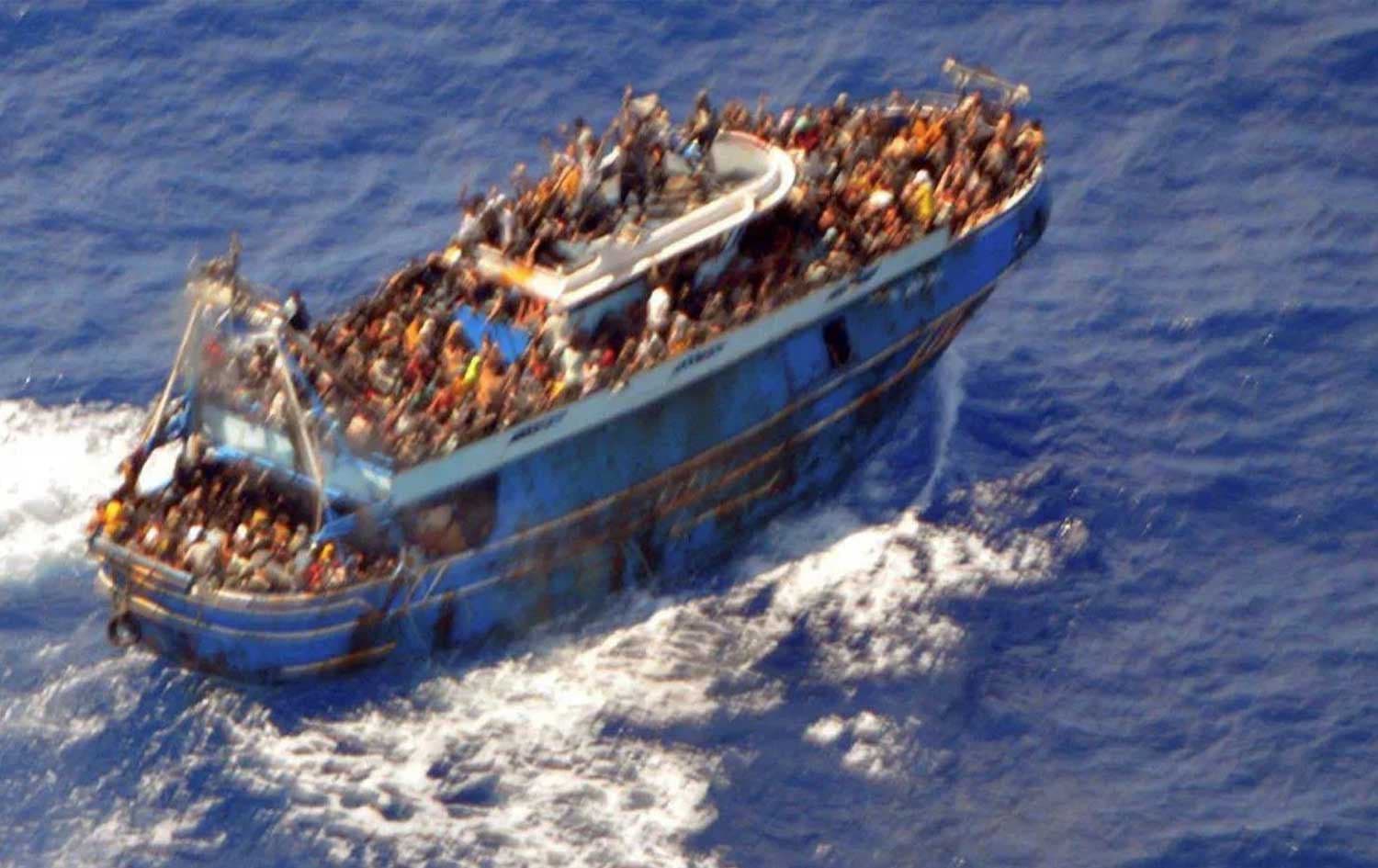 بەلەمێکی کۆچبەران لە یۆنان؛ وێنە: CNN