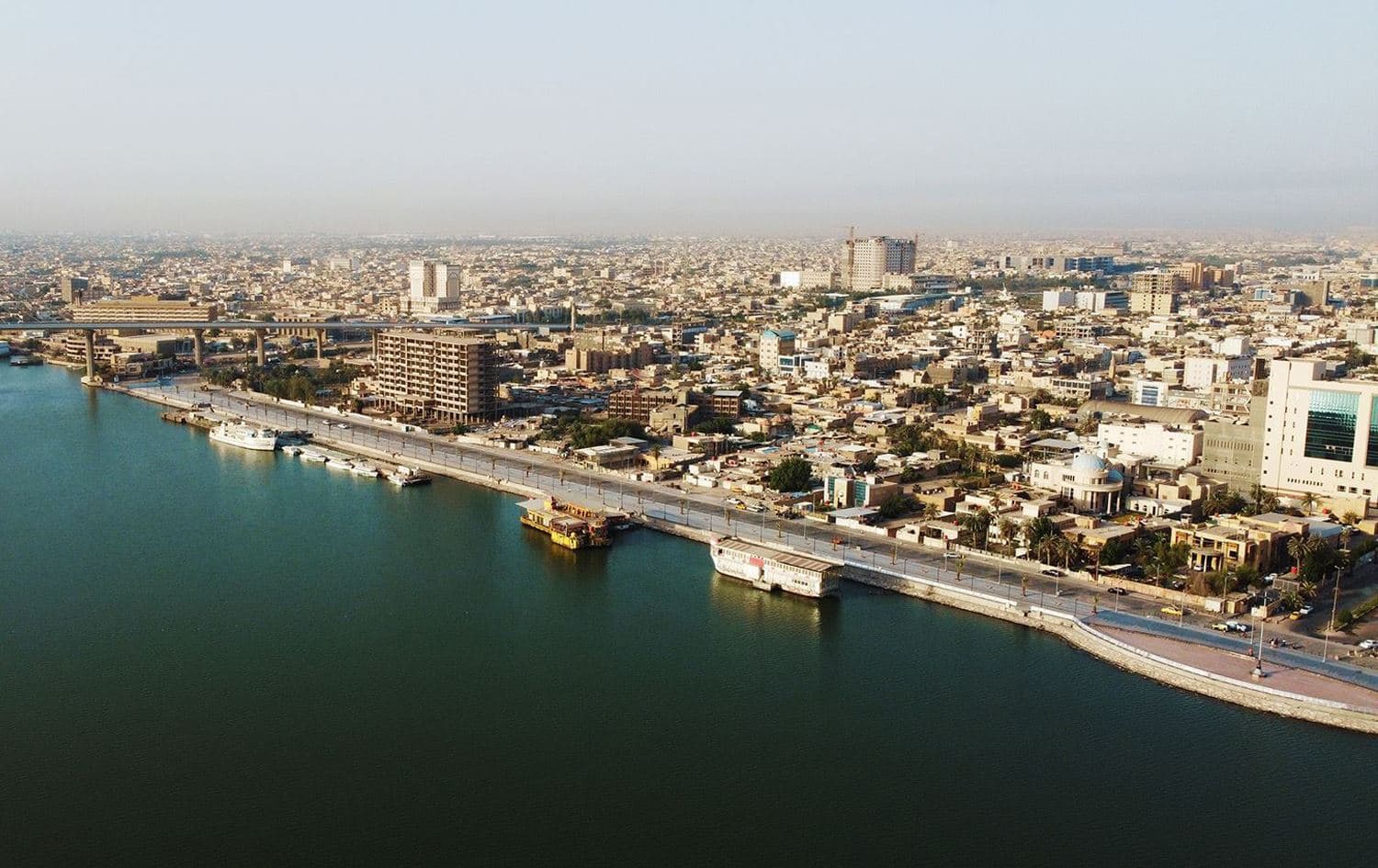  دیمەنێکی کۆرنیشی بەسرە. وێنە: بڵند تاهیر- رووداو