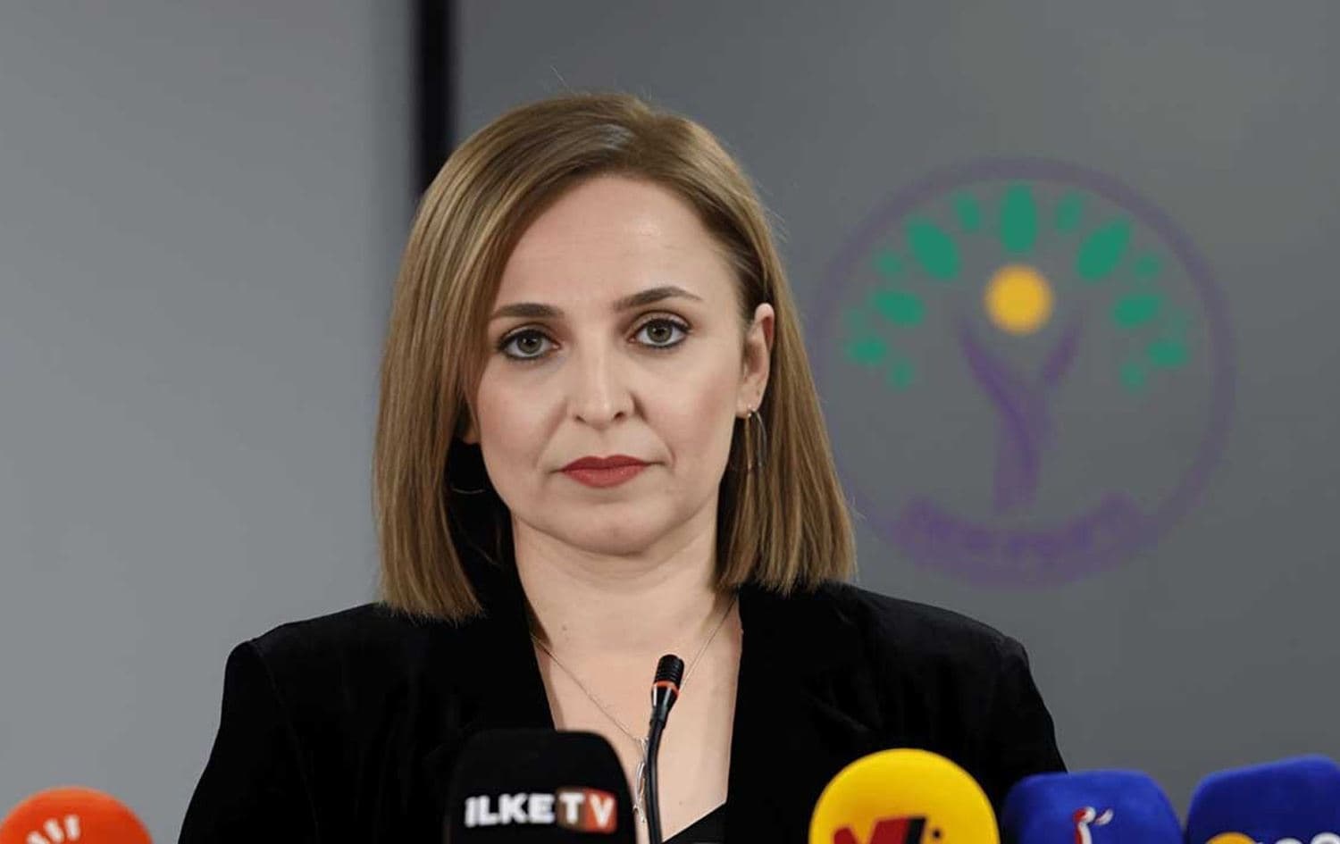 گوتەبێژی دەم پارتی: رێگە نادەین بەربەست بۆ پرۆسەی چارەسەری دروست بکرێت