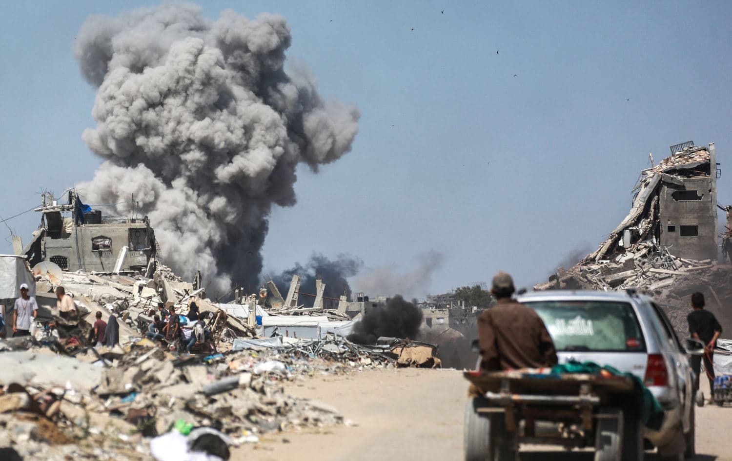 دیمەنی ساتی هێرشێکی سوپای ئیسرائیل بۆسەر ناوچەیەکی غەززە
