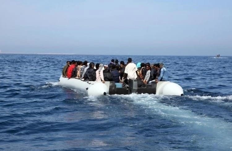 کۆچبەرە دەستبەسەرکراوەکان رەوانەی بەڕێوەبەرایەتیی کۆچ و کۆچبەرانی ئیزمیر کراون.