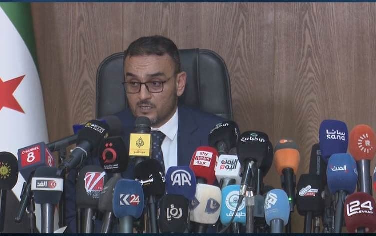 Soruşturma Komitesi Başkanı Hatem en-Nasan, Şam'da toplantı düzenledi.  