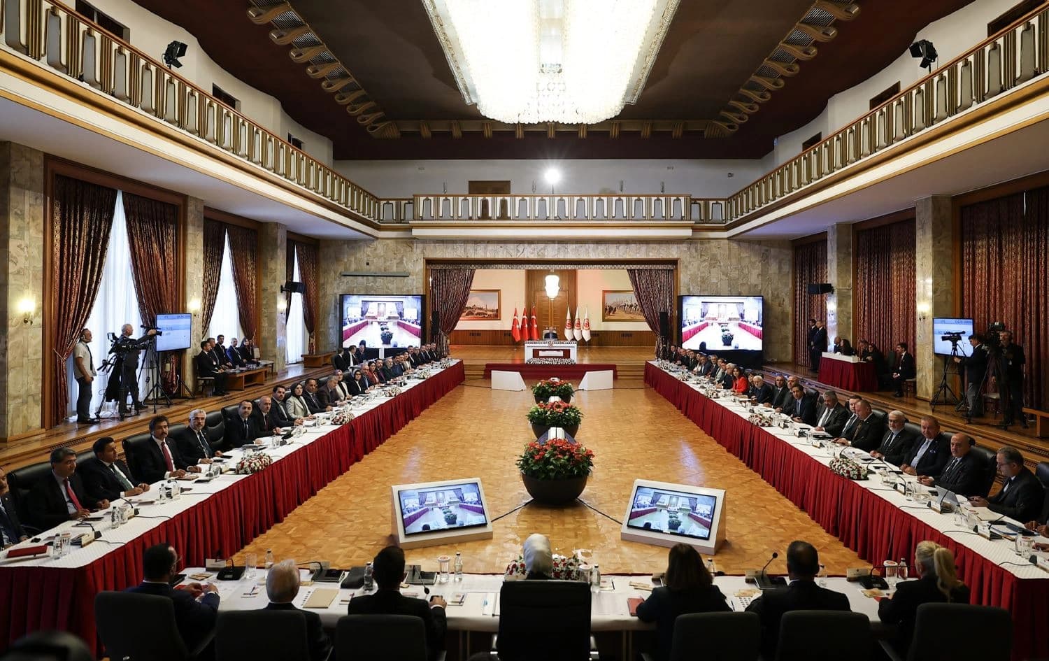 کۆمیسیۆنی پەرلەمانی تورکیا بۆ پرۆسەی چارەسەری.