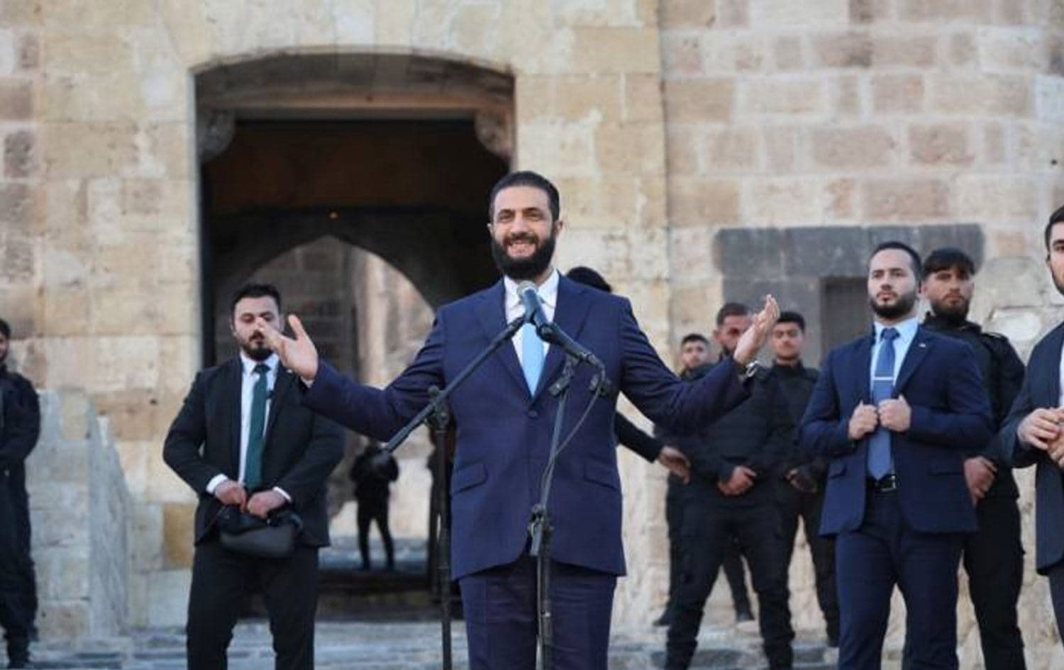 ئەحمەد شەرع، سەرۆککۆماری سووریا لە حەلەب