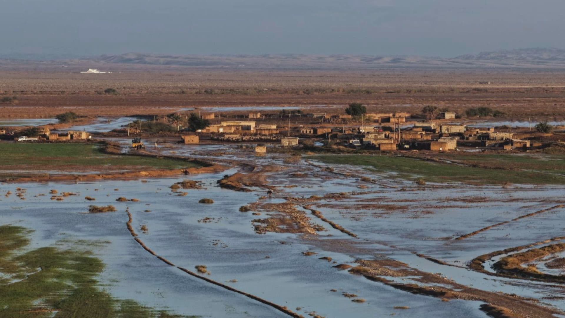 دیمەنێکی گوندەکە