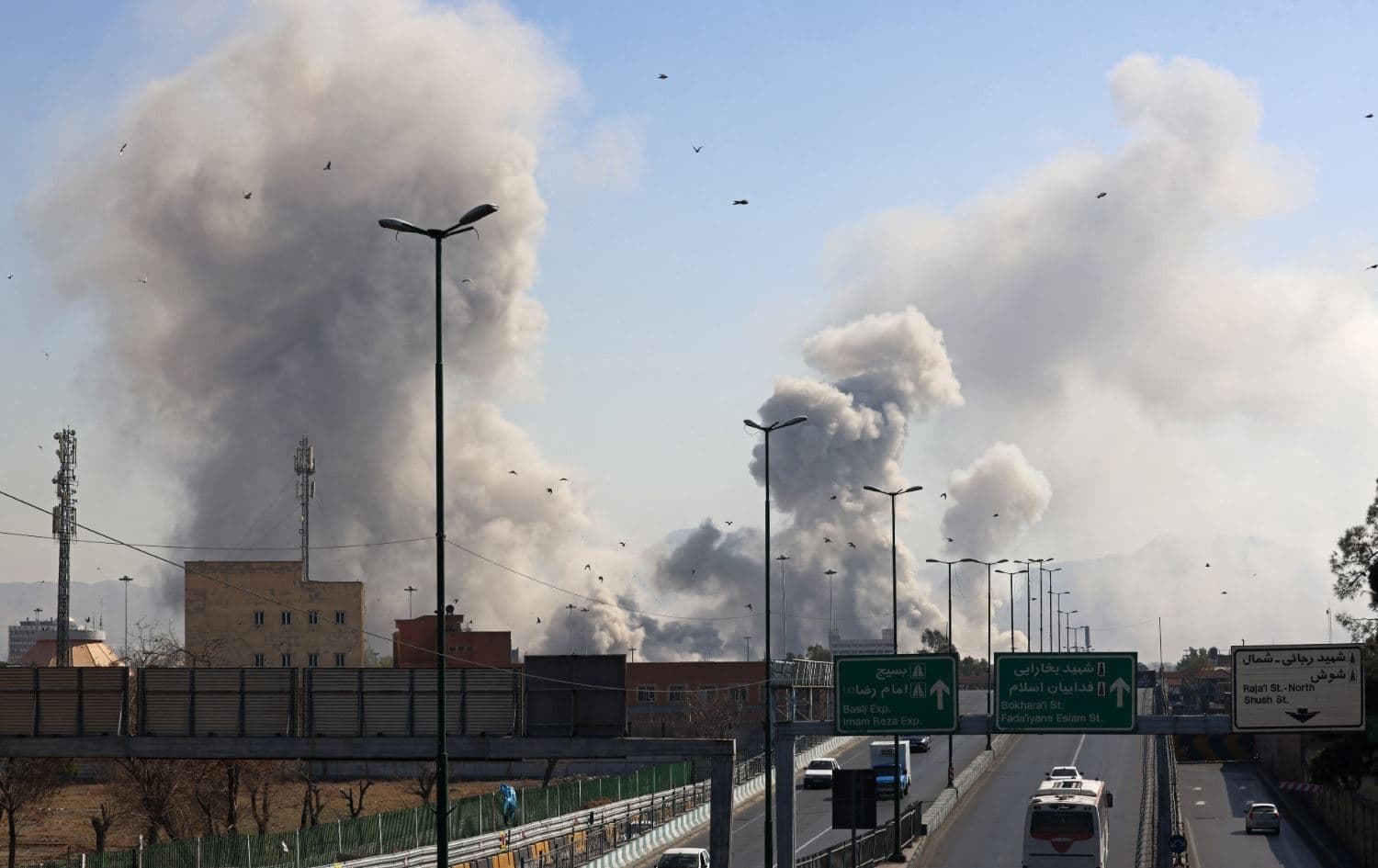 Dûxan bi ser asmanê Tehranê ketiye\ Wêne: AFP