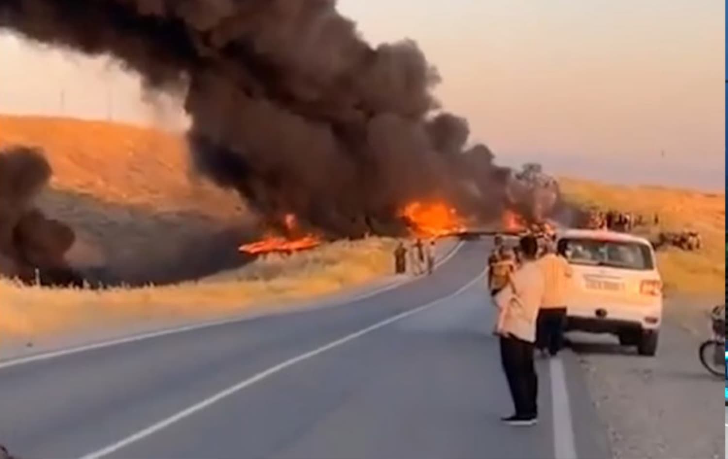 Tanker, kamyon ve traktör çarpıştı: 3 ölü, 2 ağır yaralı