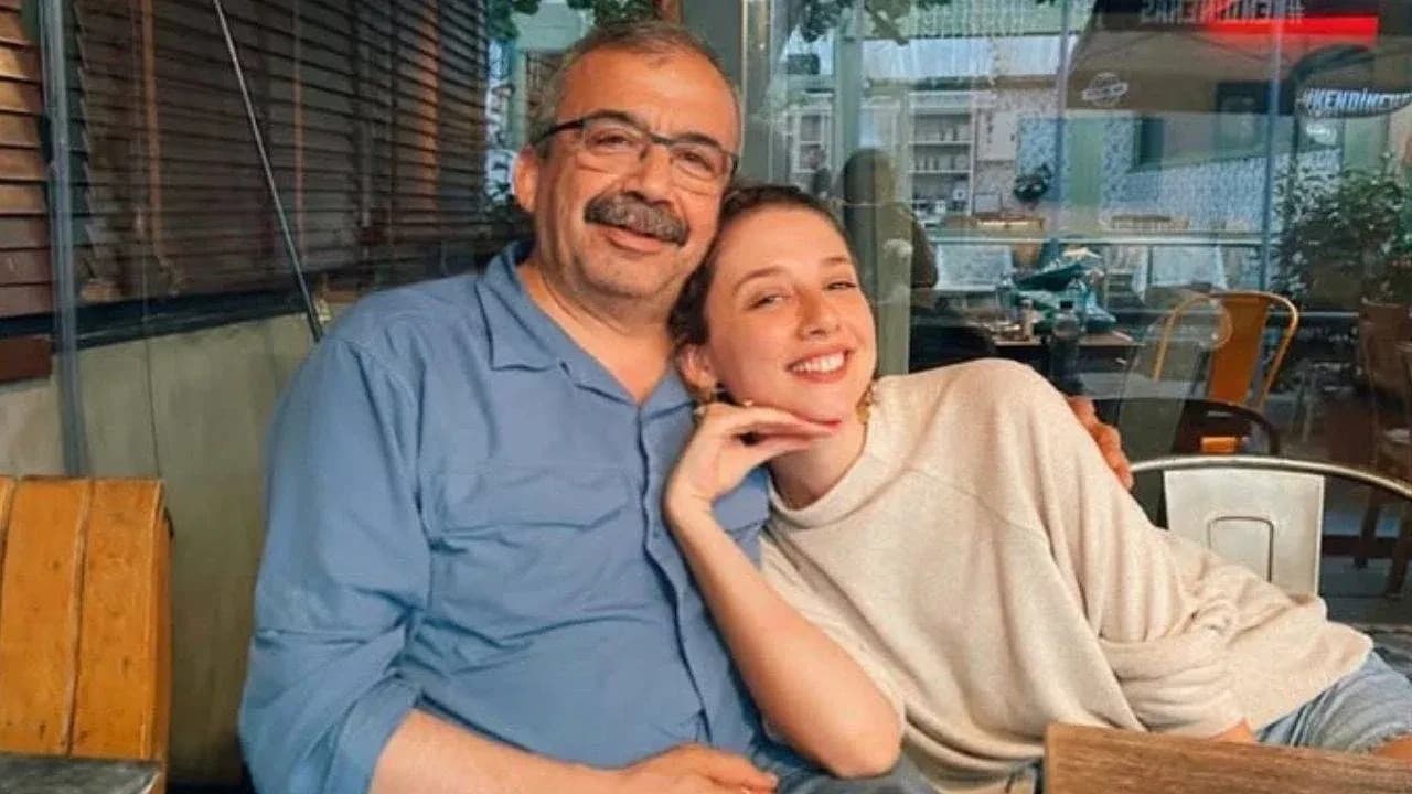 Sırrı Süreyya Önder’in kızından Kılıçdaroğlu’na: ‘Herkesin ahı üzerinizdedir’