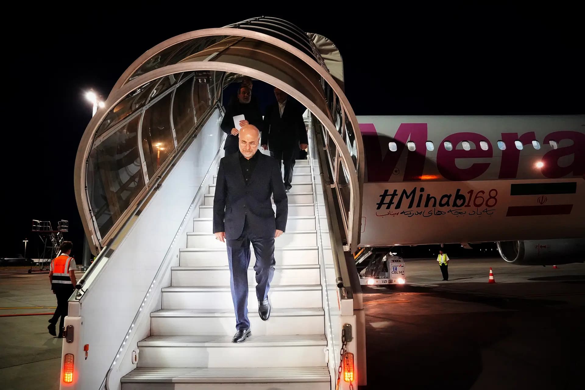 Qalîbaf: Em serperiştiya Tengava Hurmizê dikin