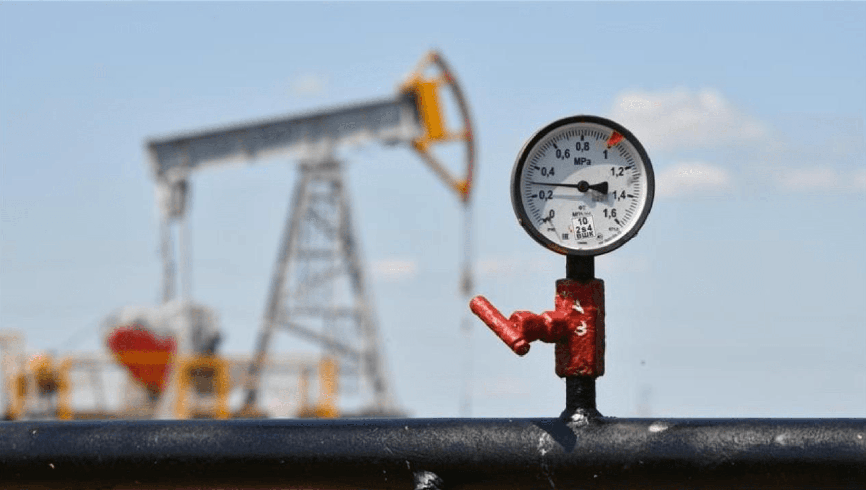 Barış beklentisi güçlendi, Brent petrol 76 dolar seviyesine indi
