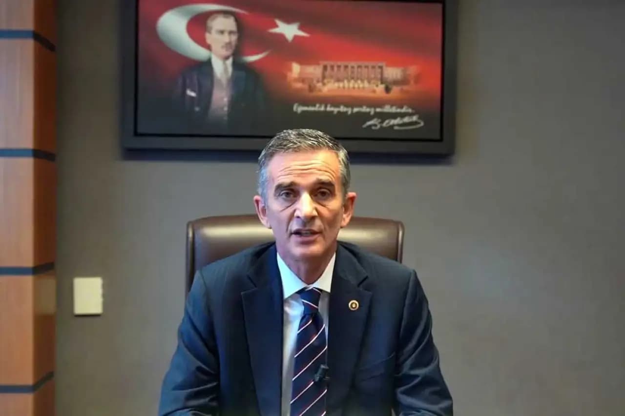 CHP'li Ümit Dikbayır istifa etti