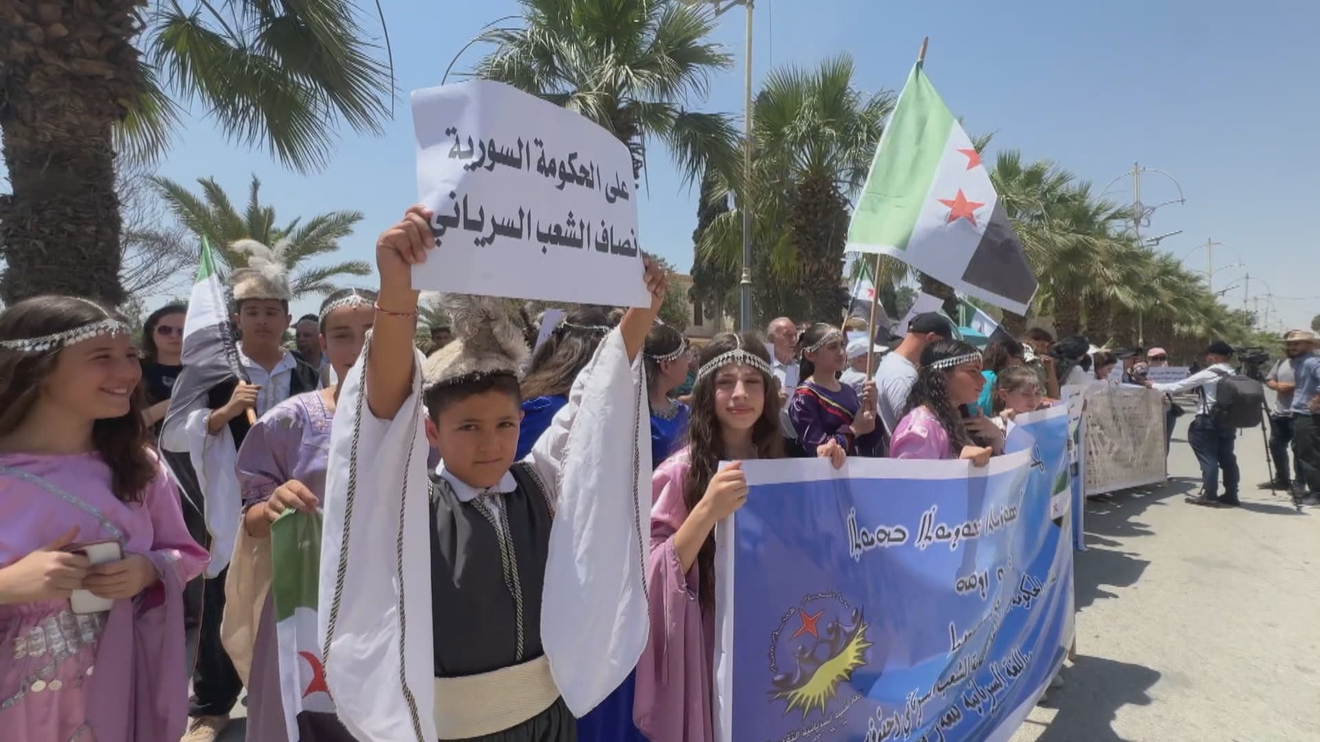 HISÎÇA - Suryan ji bo maf û zimanê xwe rabûn ser pêyan