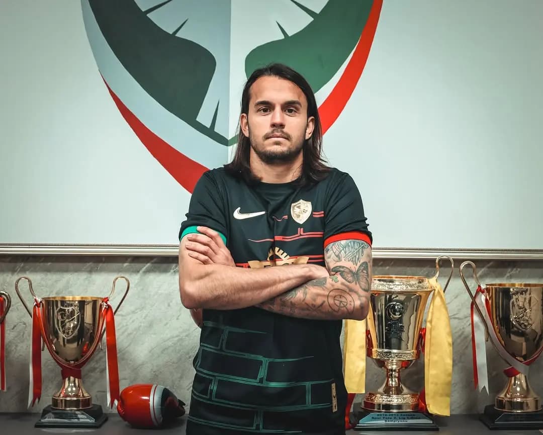 Kaptan Erce Kardeşler xatir ji Amedsporê xwest