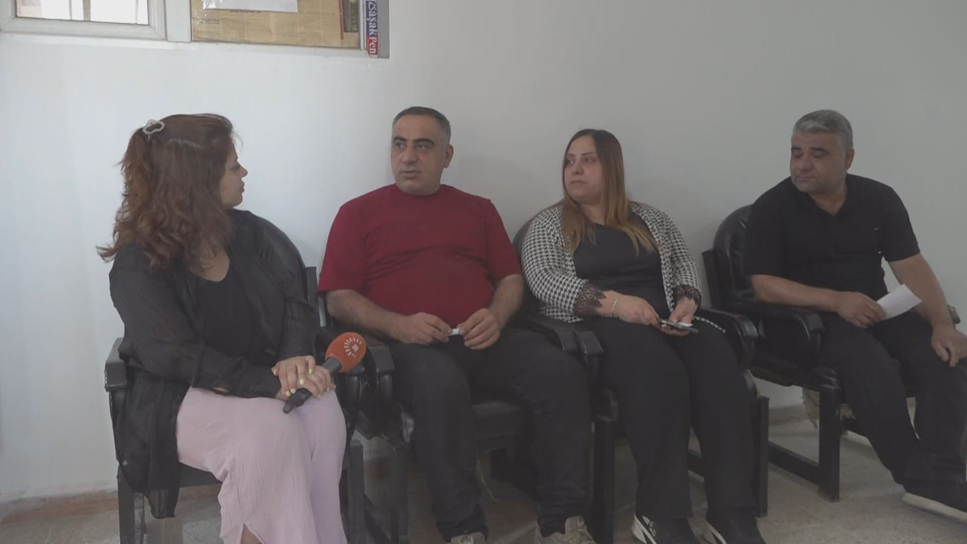 Kurdên 'mektûm' ên ku xewna wan a xwendinê nîvco mabû dibin xwedî nasname