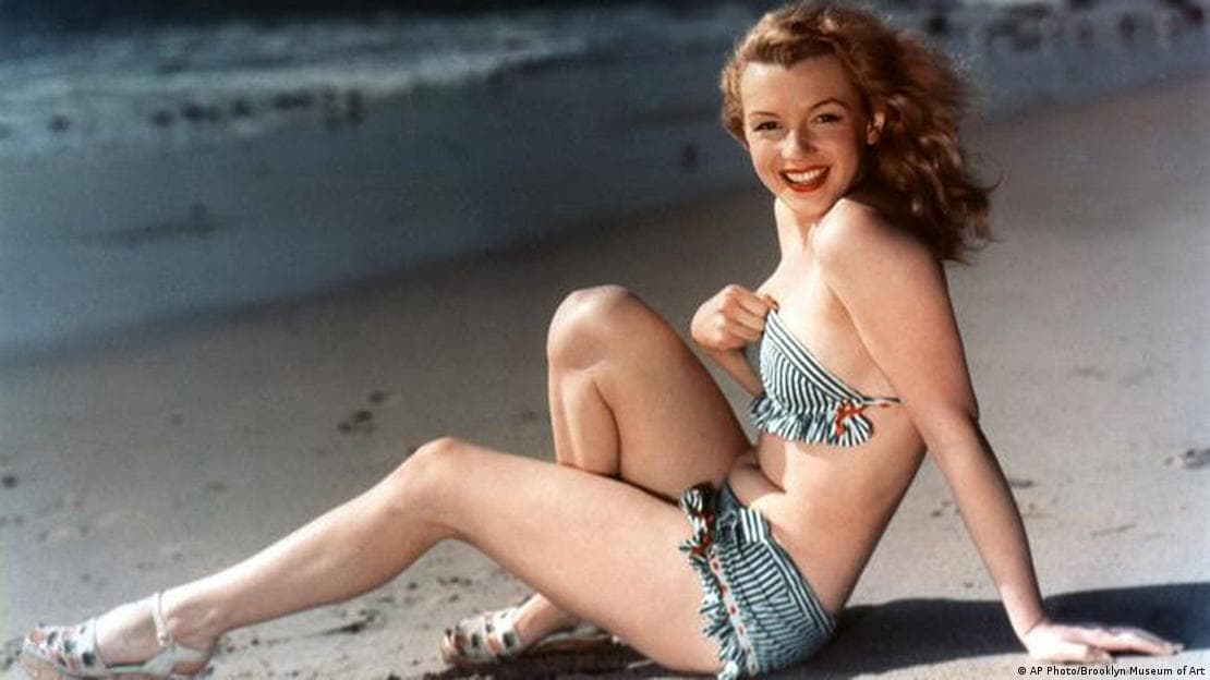 Marilyn Monroe bi bîkîniyê / Wêne: AP Photo/Brooklyn Museum of Art