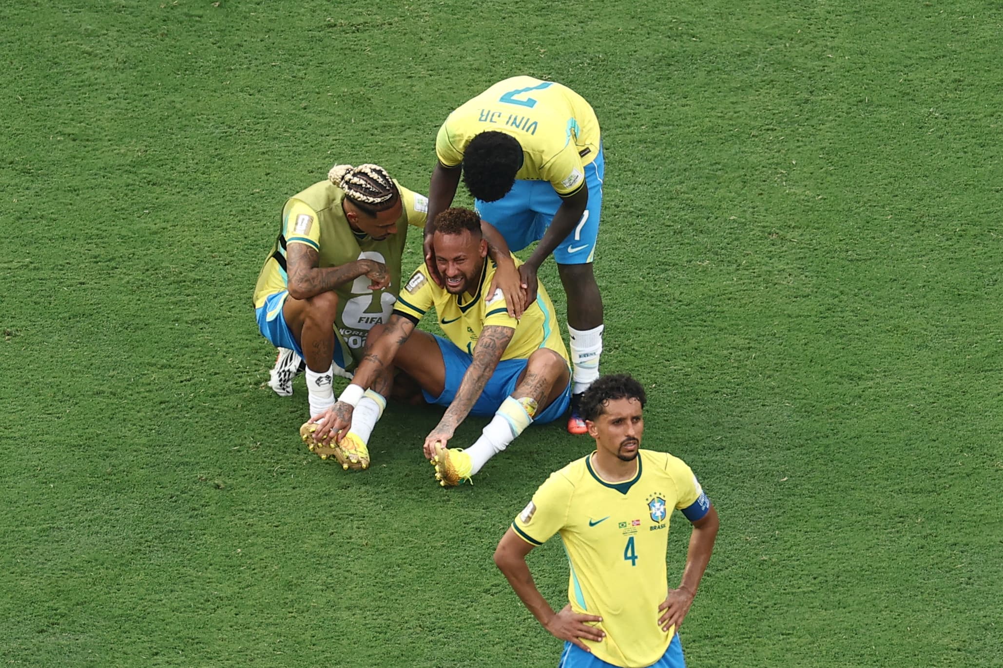 Neymar digirî / Wêne: AFP