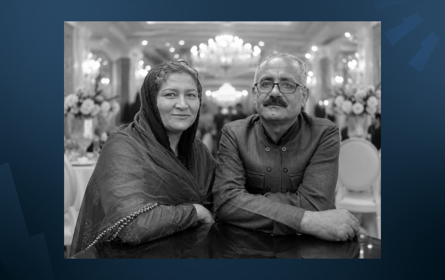 وێنەی دوو هاوژینەکە.
