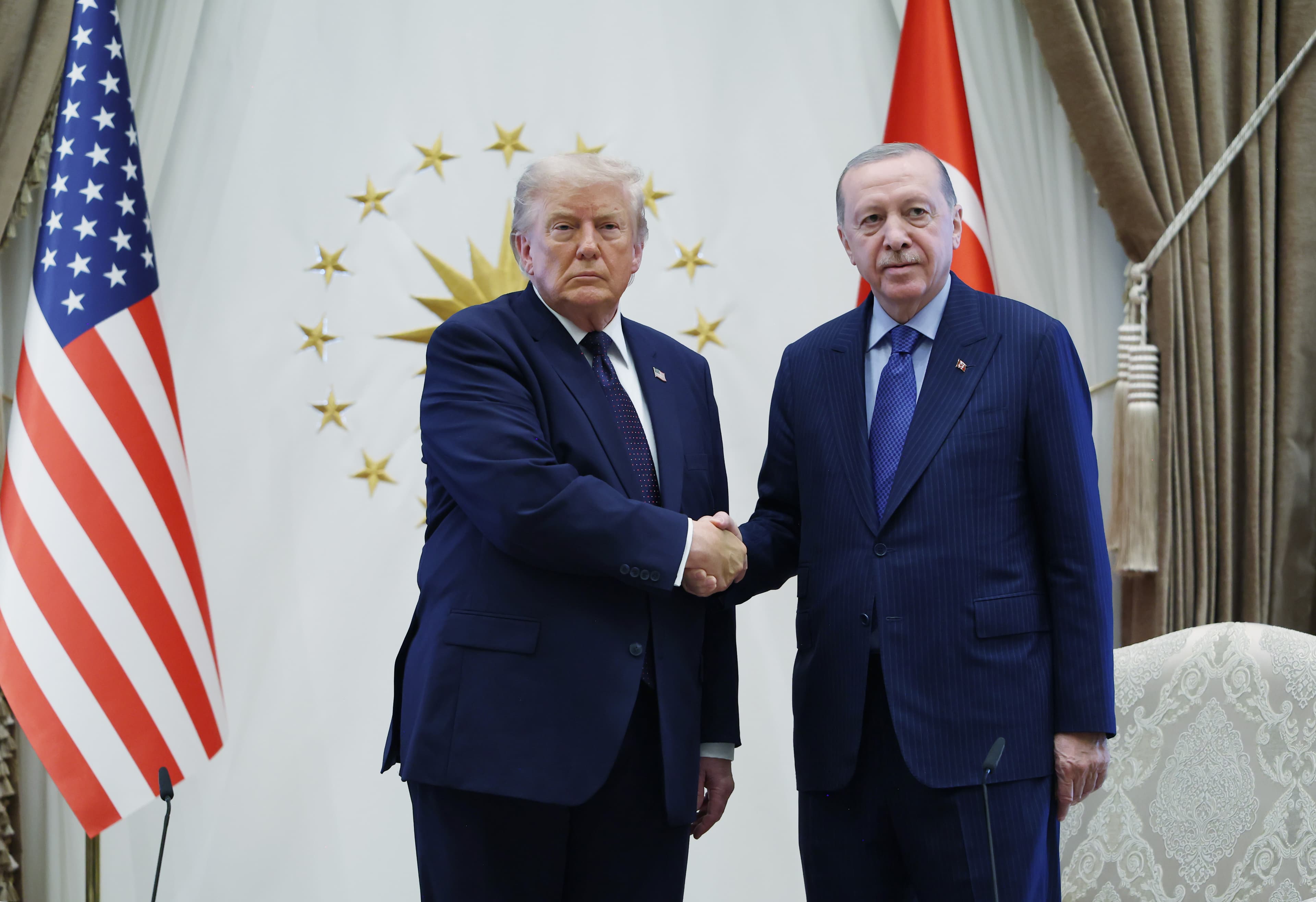 Trump: Em dê cezayên li ser Tirkiyeyê rakin