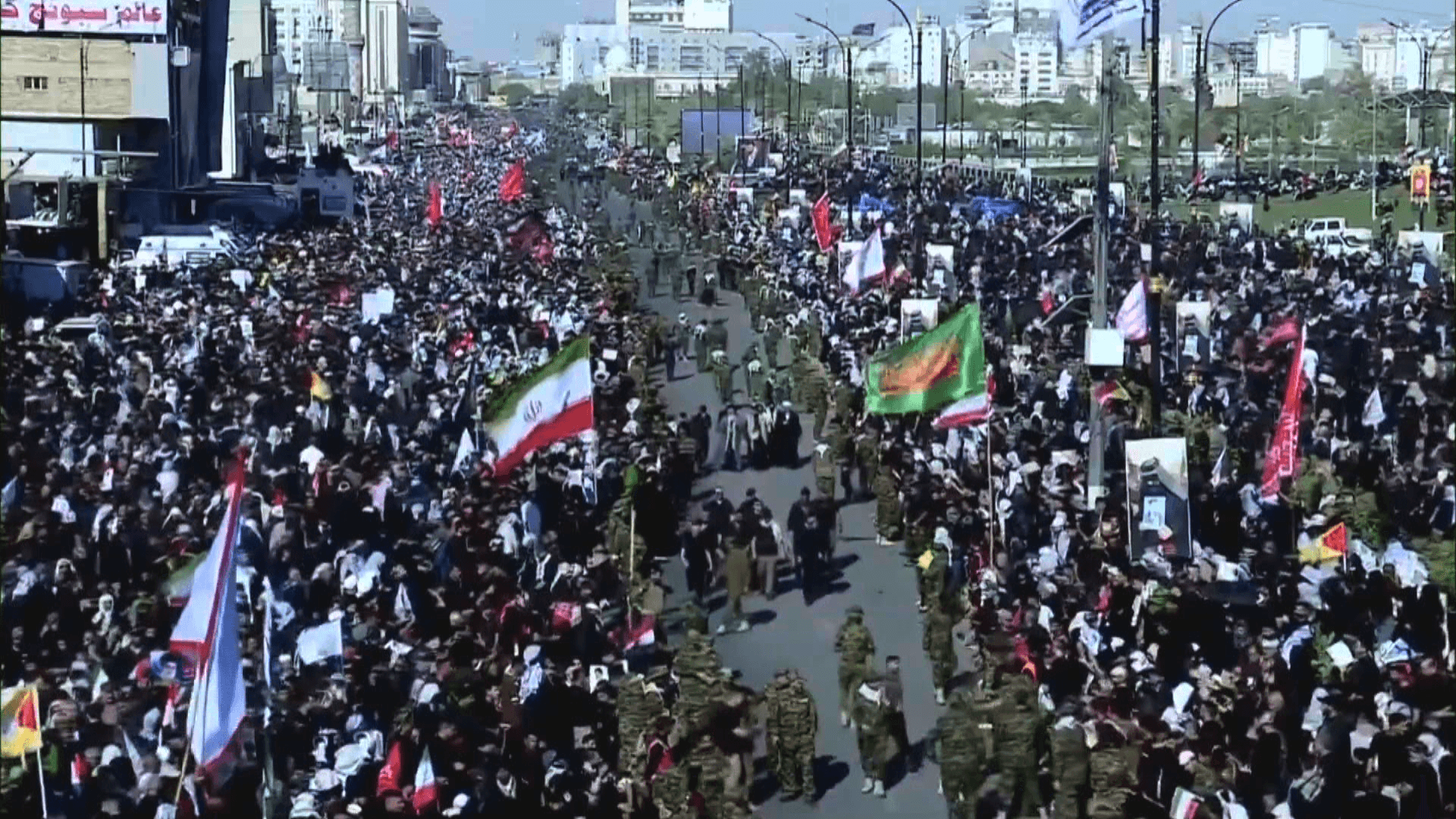لە نەجەف بە دروشمی سیاسی ماڵئاوایی لە تەرمی عەلی خامەنەیی کرا