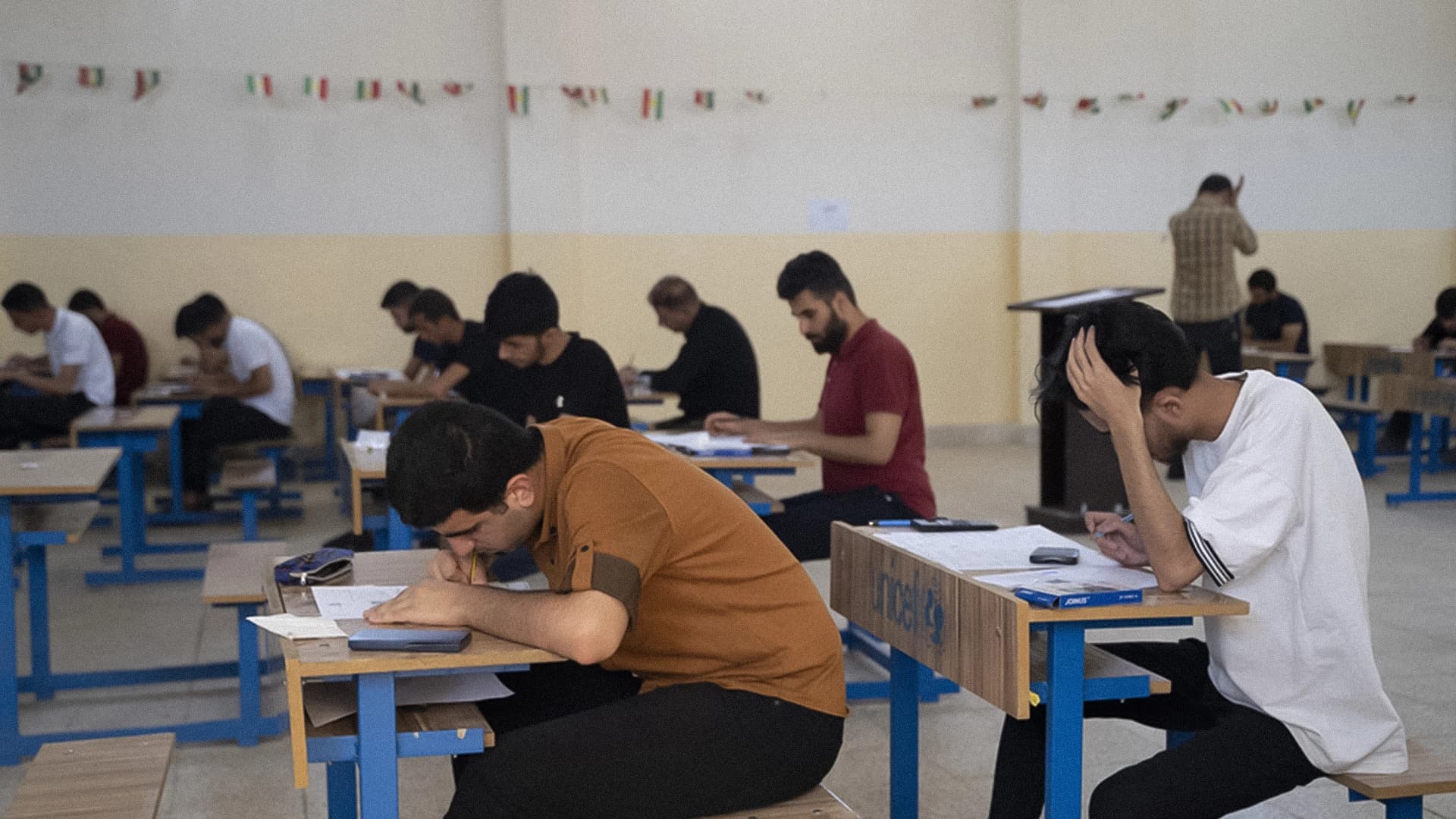 تاقیکردنەوەیەکی قوتابیانی پۆلی 12. وێنە: بڵند تاهیر - رووداو
