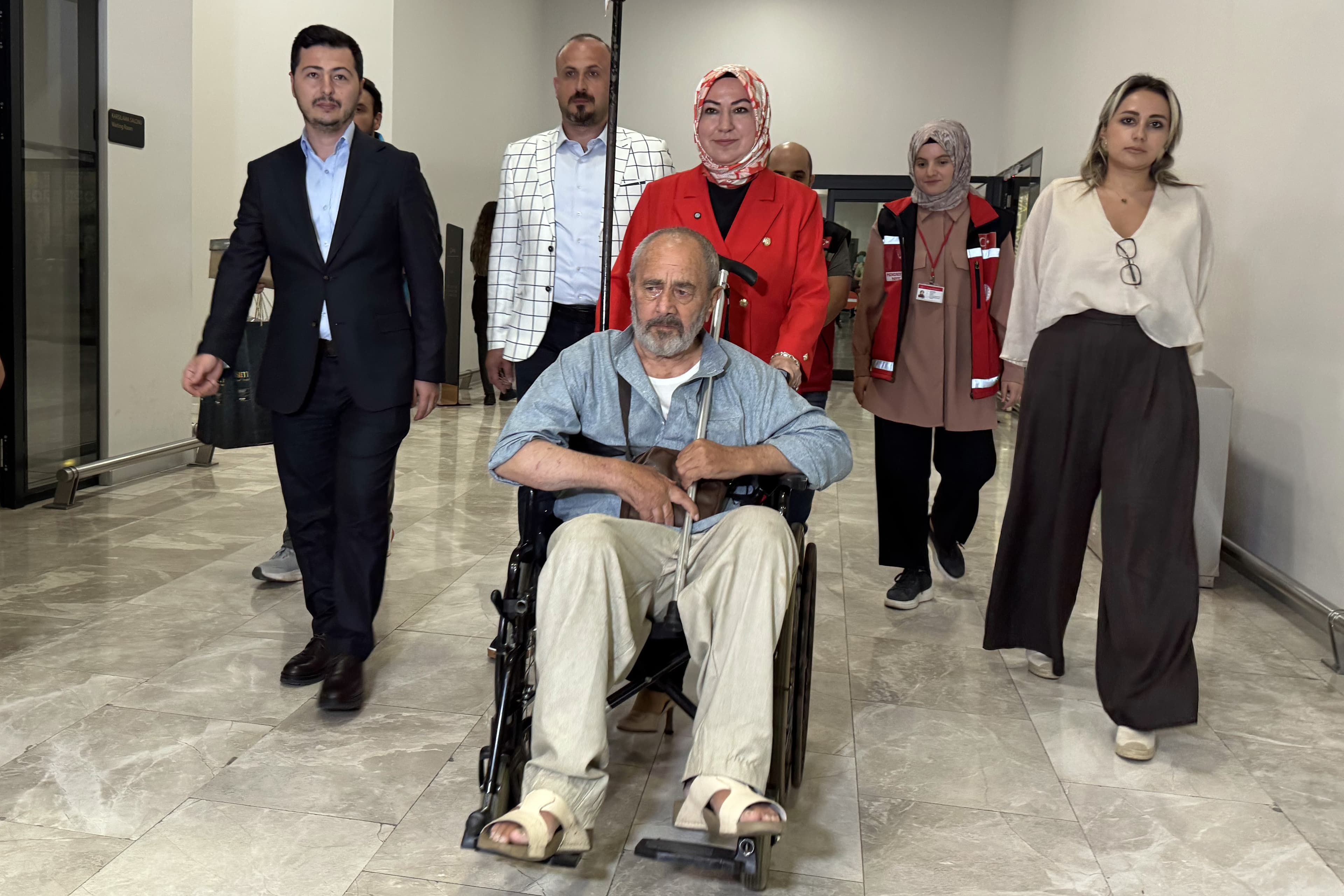 Mekke'de mahsur kalan Sivaslı adam 40 yıl sonra memleketine döndü