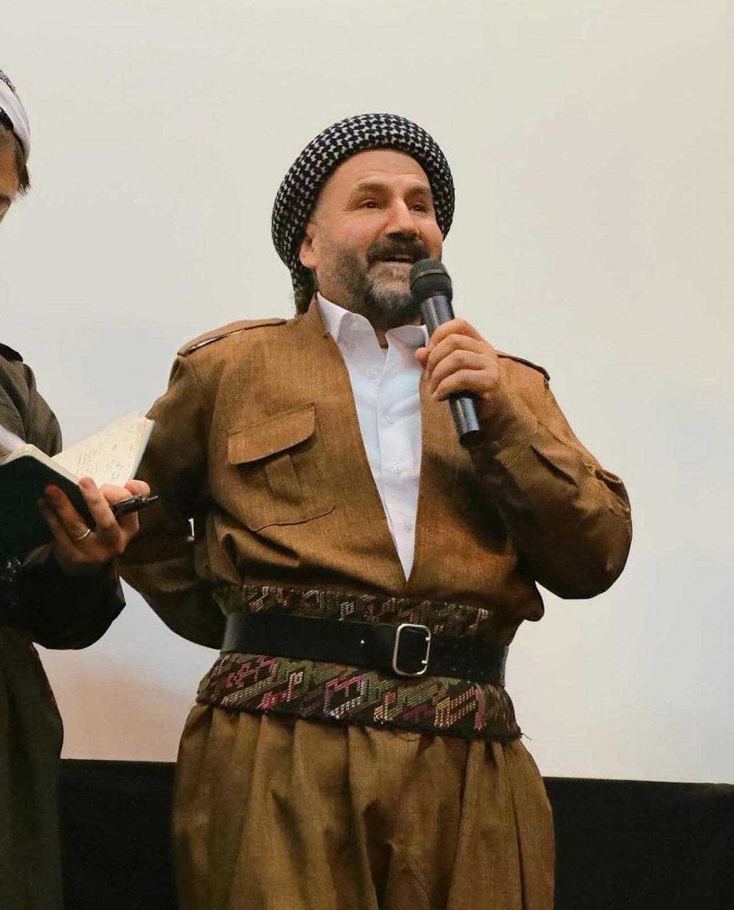 موراد چیچەک، هونەرمەند، سیناریست و ئەکتەری کوردی باکووری کوردستان