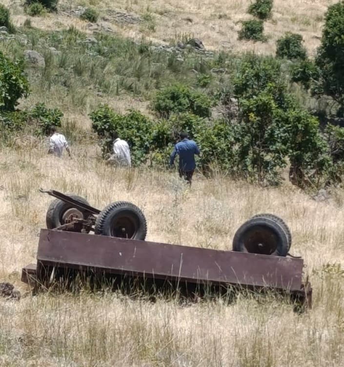 Muş'ta traktör römorku devrildi: 1 ölü, çoğu çocuk 23 yaralı