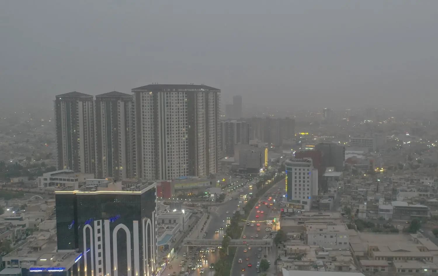 دەستەی ژینگە: بەشێکی پاڵاوگە نایاساییەکان بەردەوامن لە کارکردن