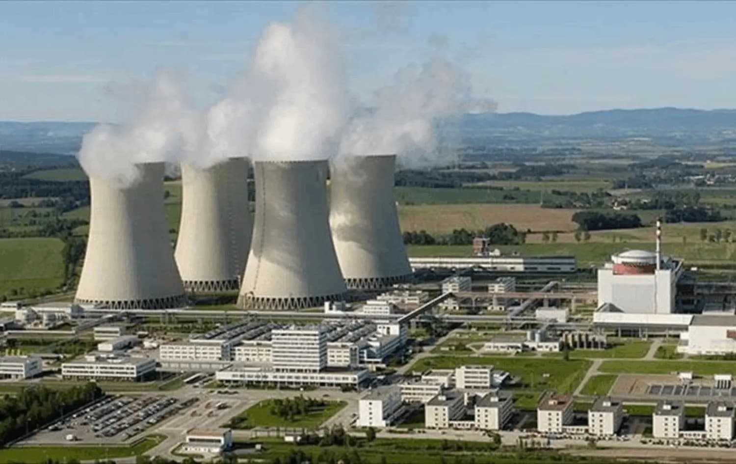 İran'dan enerji resti: Altyapımıza saldırılırsa bölgenin enerji zinciri yok olur