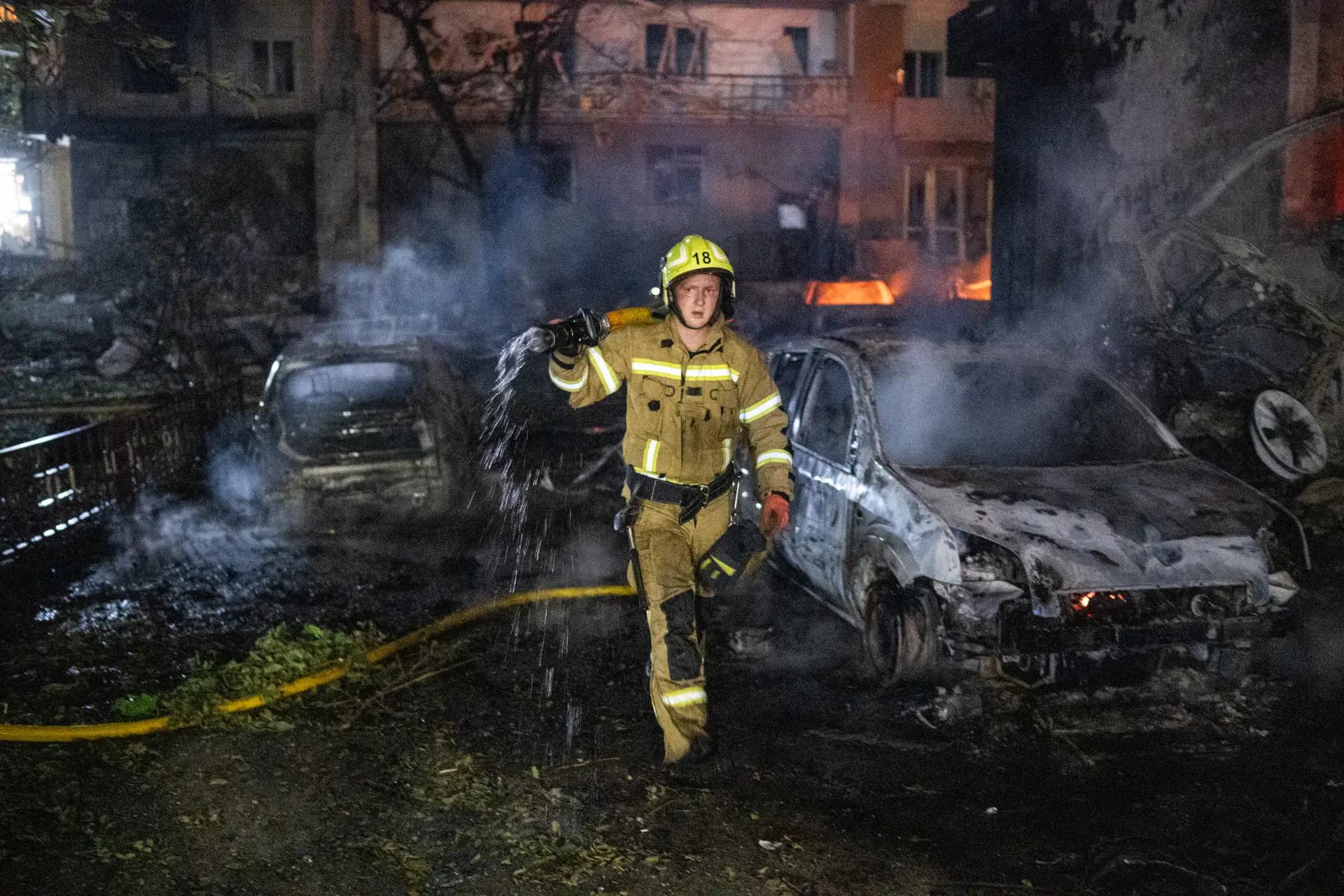 Rûsyayê bi 41 mûşek û 125 dronan êrişî Ukraynayê kir