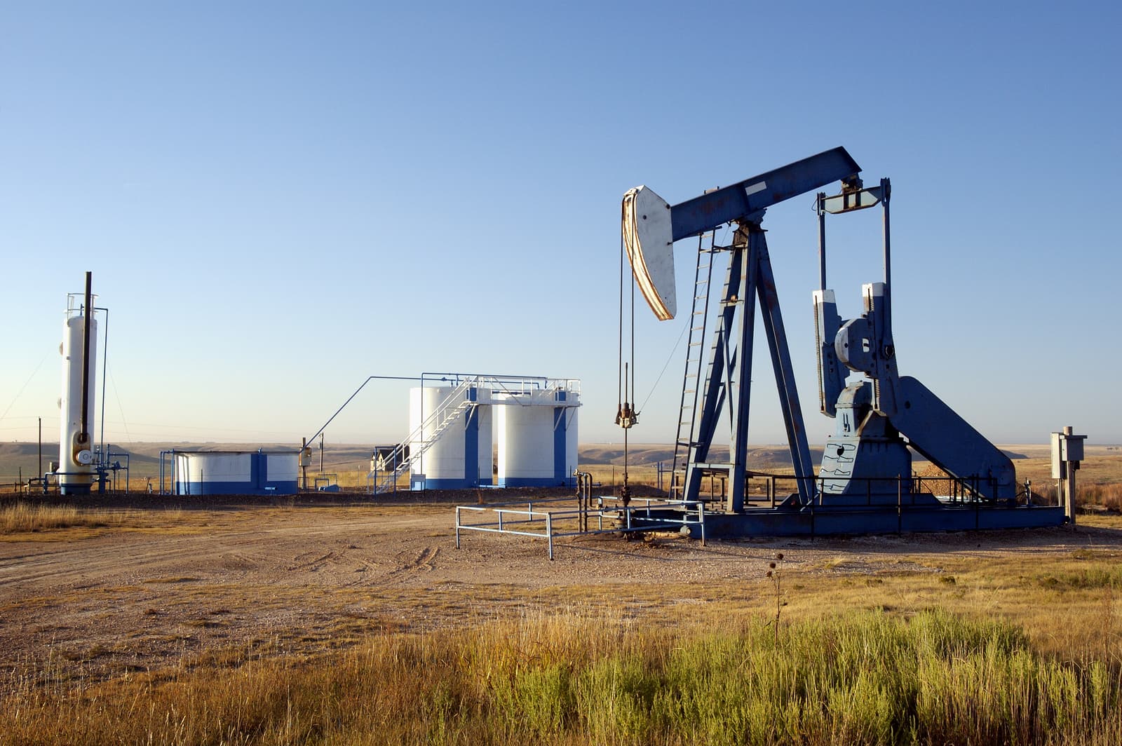 Şerê Îran û Amerîkayê petrolê biha dike