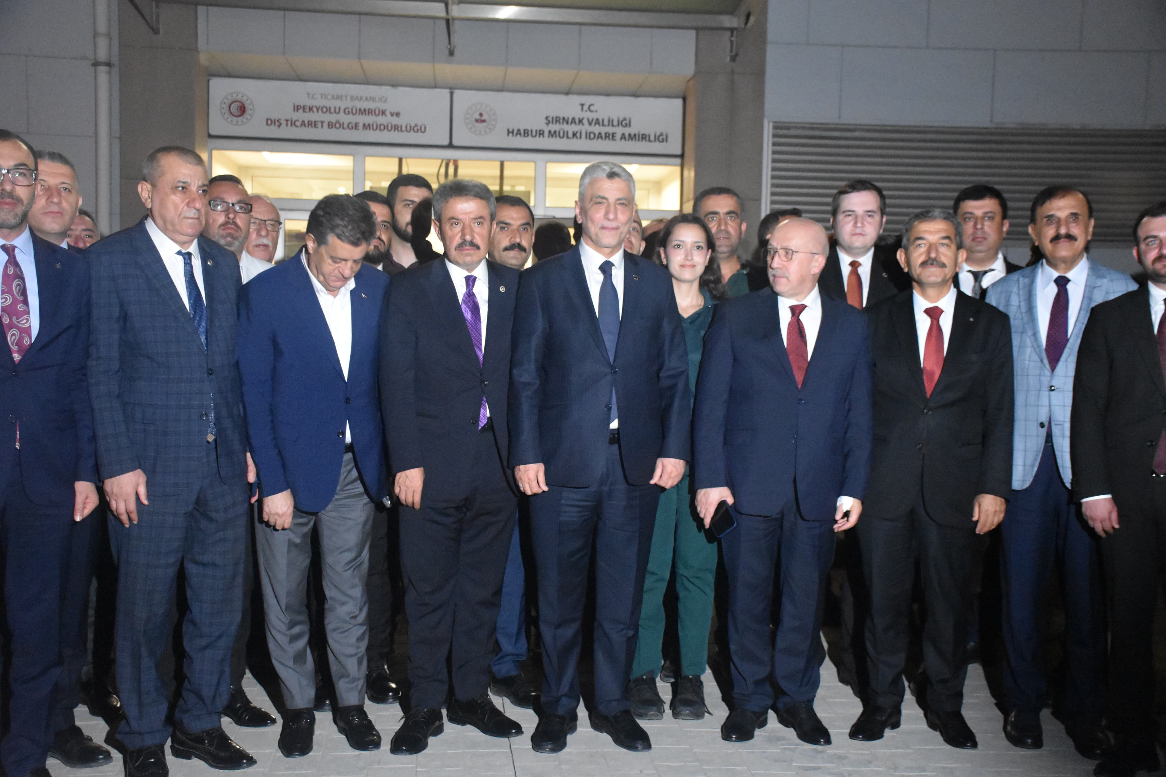 ŞIRNAK- Bakan Bolat, Habur Sınır Kapısı'nda: ‘Irak'la ticaret daha yüksek rakamlara ulaşacak’