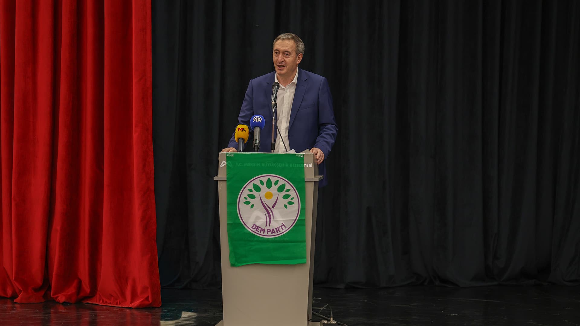 Bakirhan: Zîhniyeta ku digot Kurd nînîn, îro bi Kurdan re dirûne