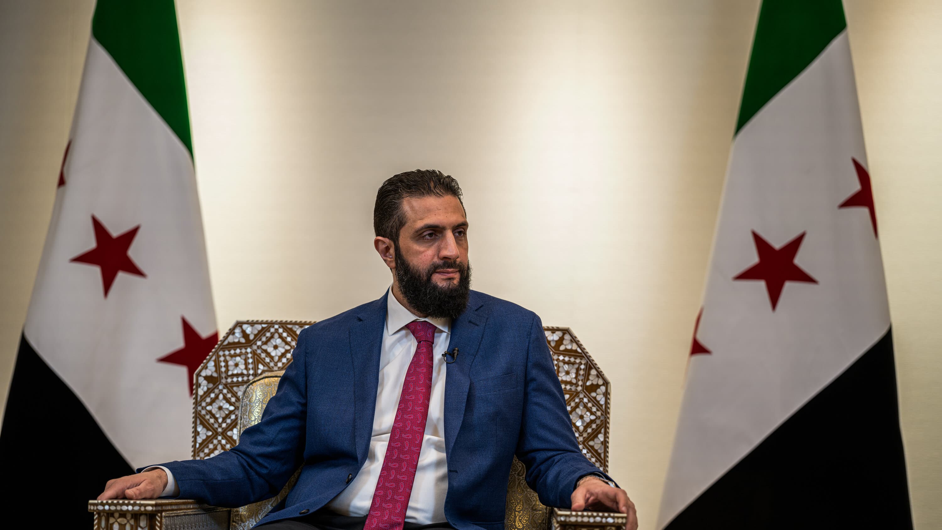 Şara: Lübnan'da kaos Suriye'yi de etkiler, askeri müdahale niyetimiz yok