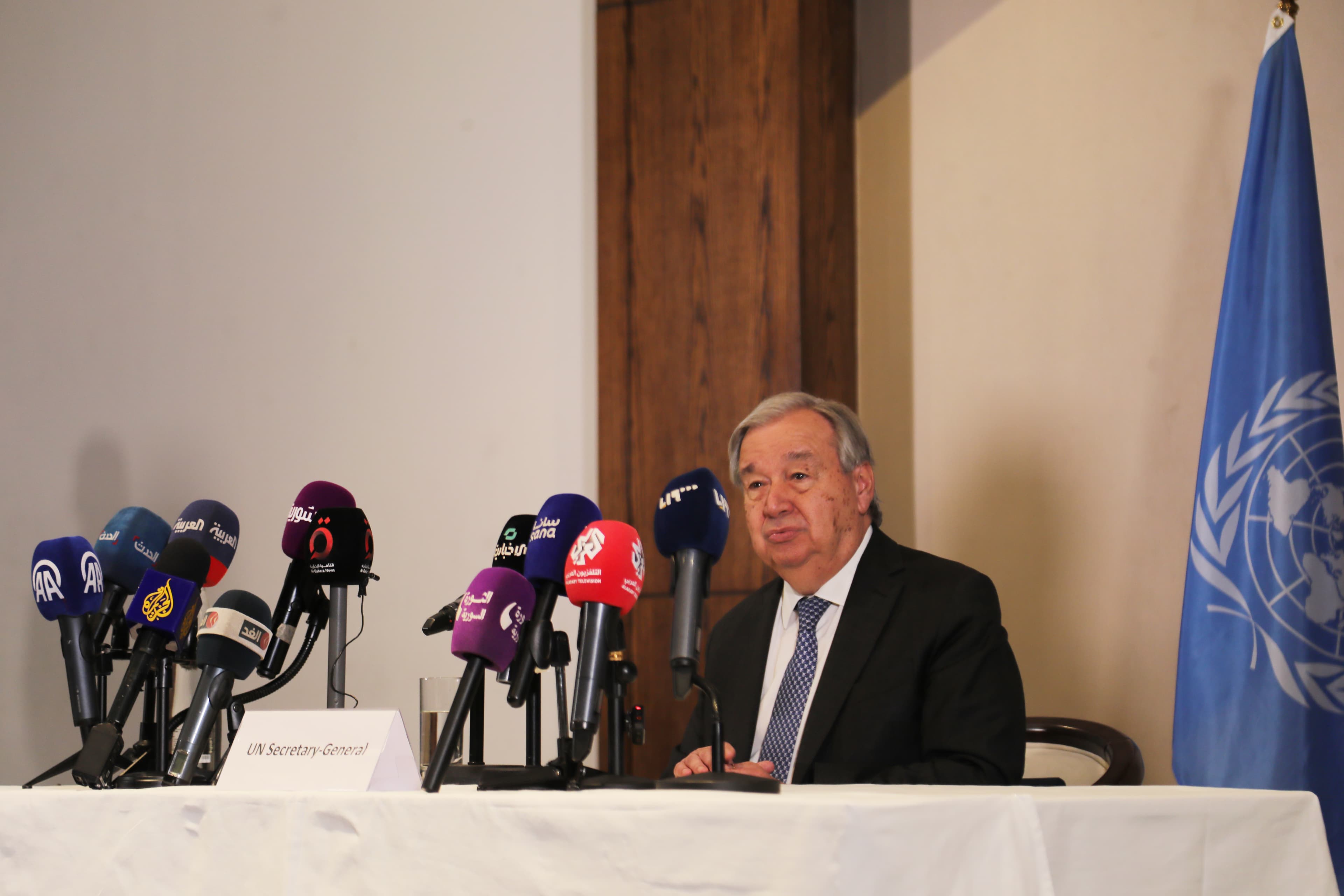 BM Genel Sekreteri Guterres: İsrail, Suriye'yi kendi haline bırakmalı