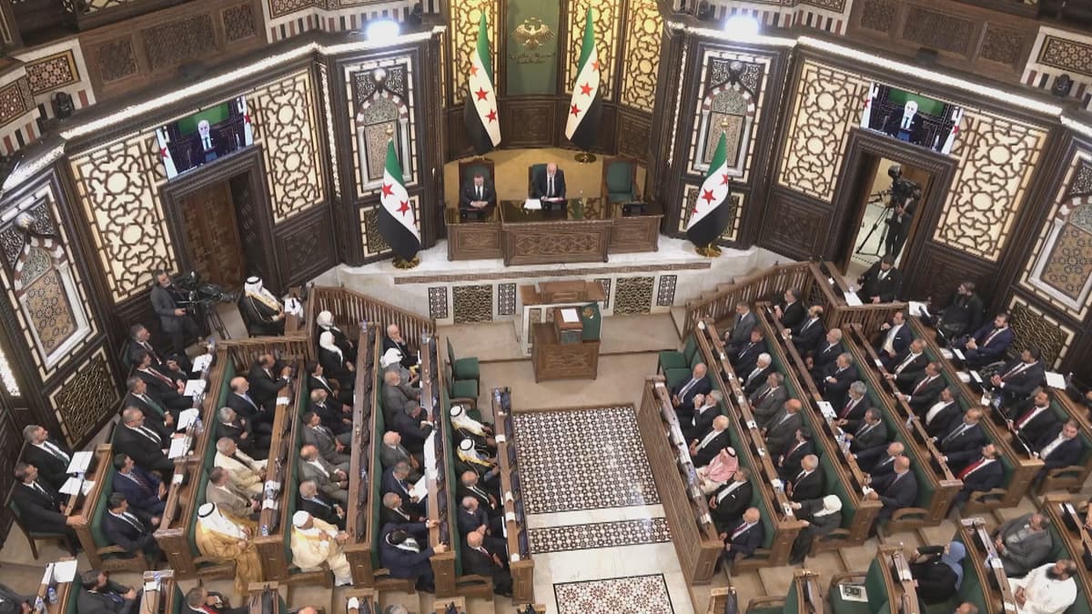 Parlamentoya Sûriyeyê bêyî nûnerên Kurd civiya