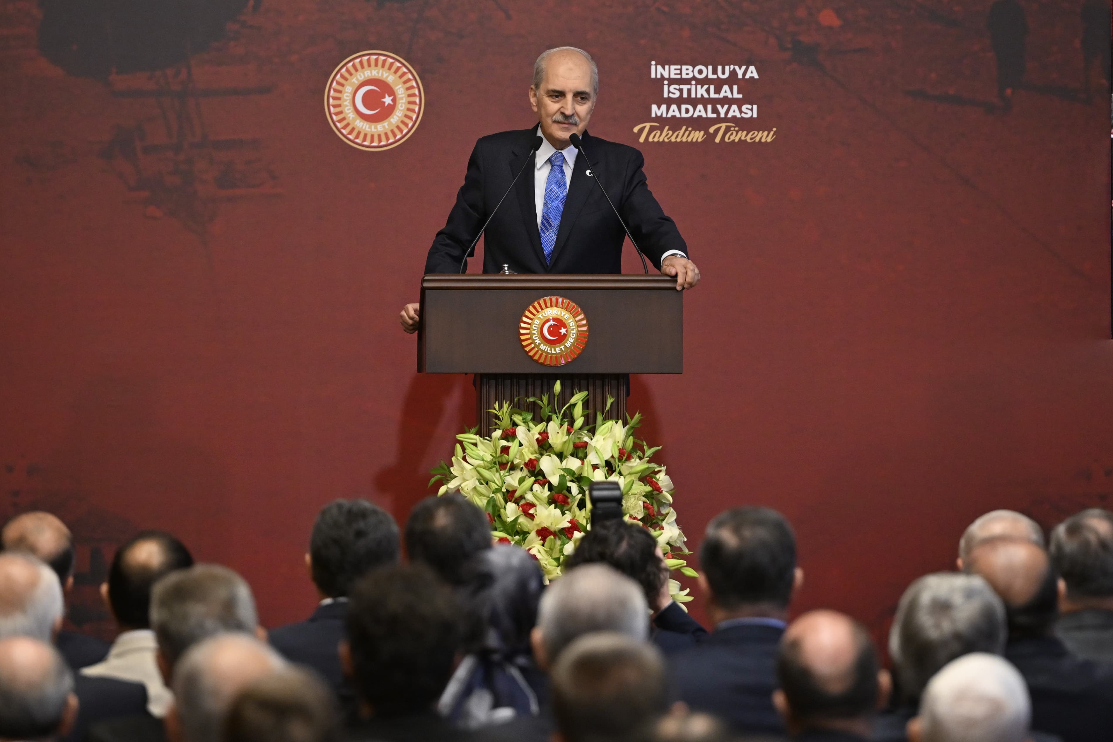 Kurtulmuş: Deriyên serdemeke nû dê bi temamî vebin