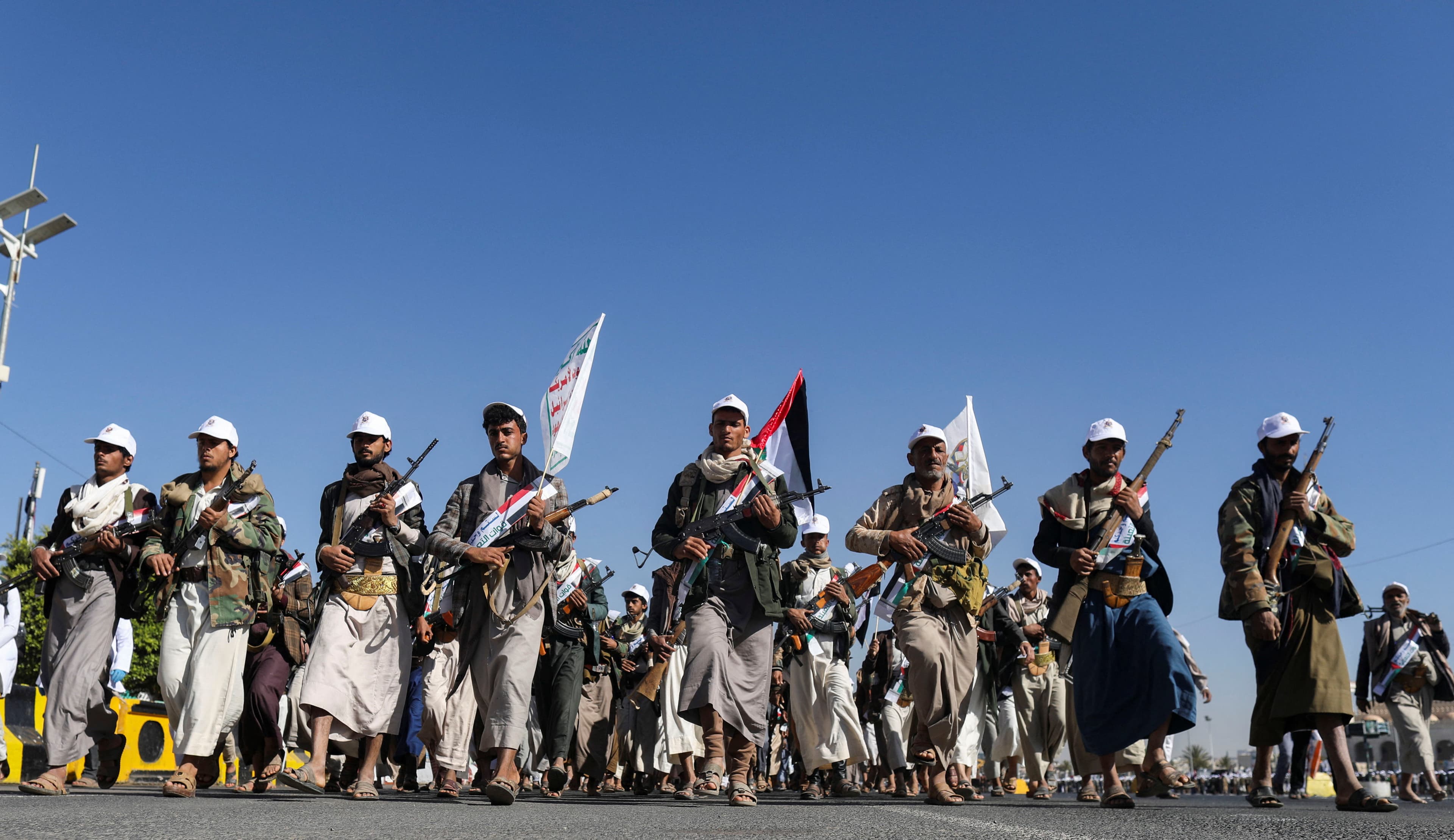 حووسییەکان وەرگرتنی پارە لە کەشتییە بازرگانییەکان لە تەنگەی بابولمەندەب رەتدەکەنەوە