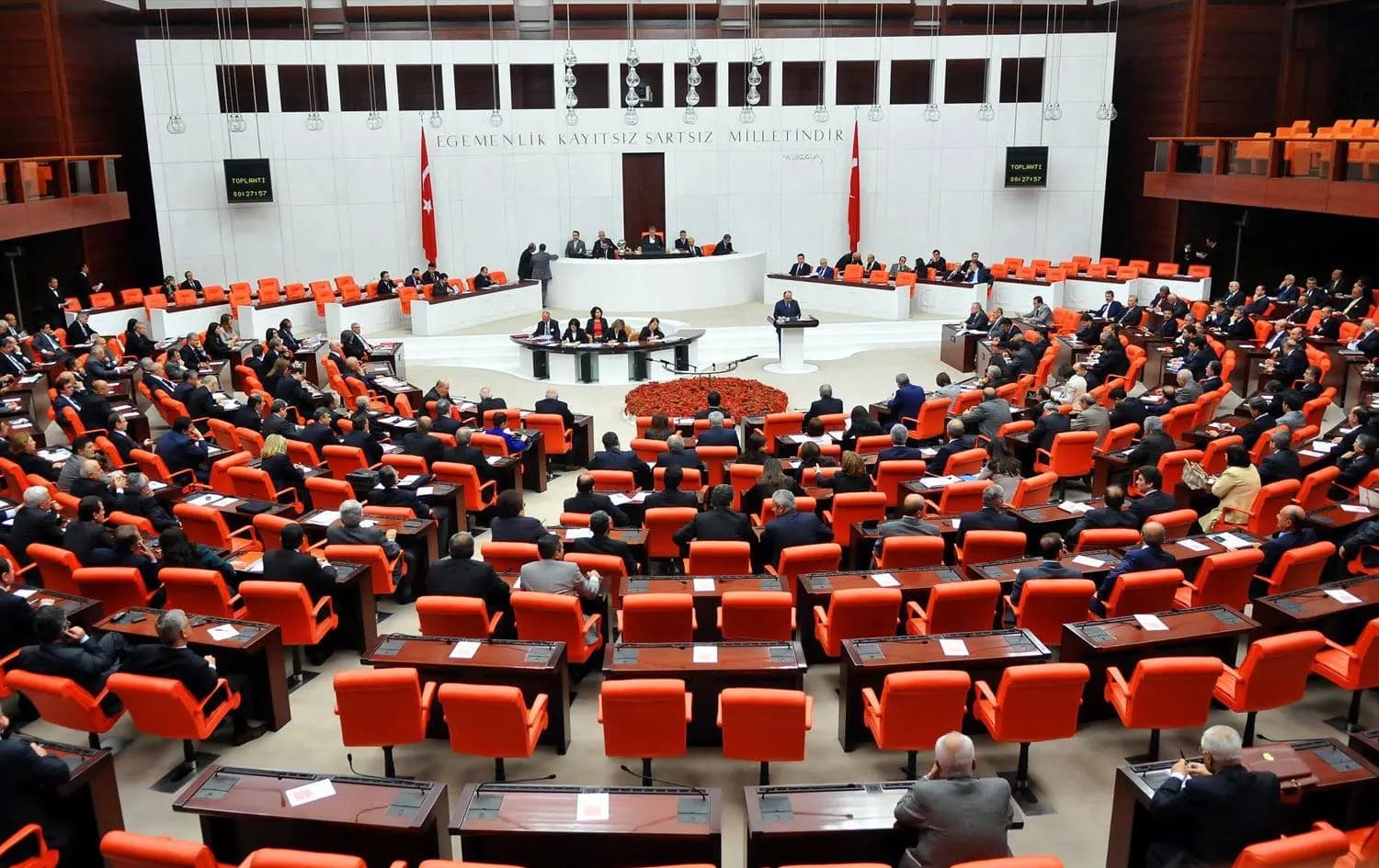TBMM'de bu hafta: Çerçeve yasa ve yeni düzenlemeler gündemde