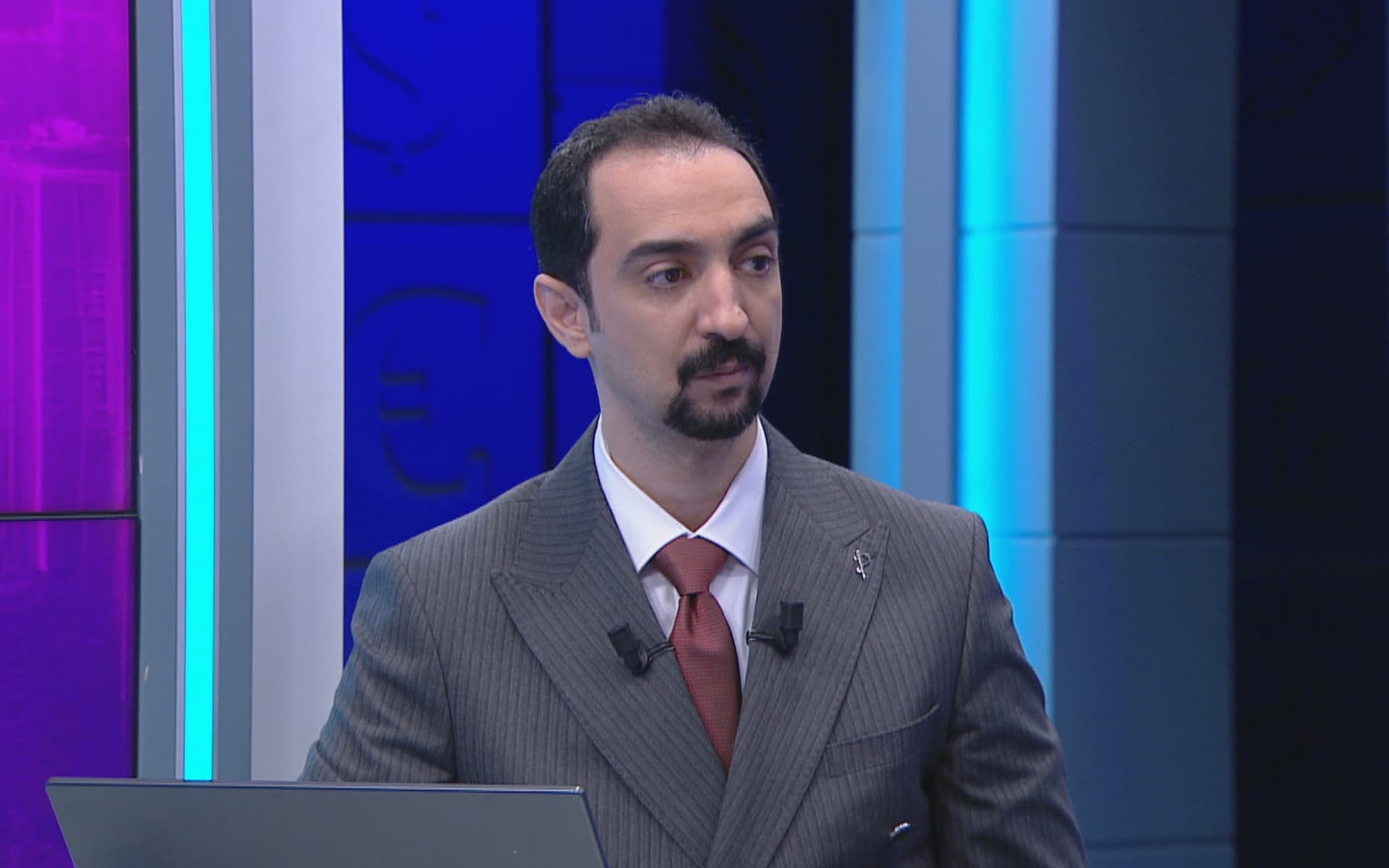 د. ترەیدەر لەبارەی دراوە دیجیتاڵییەکەی ترەمپ: پارەی راستەقینەی لەپشتەوە نییە