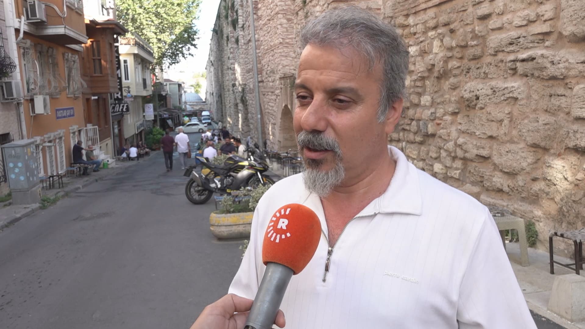 Ji nava dilê Stenbolê bêhna Kurdan û Kurdistanê tê