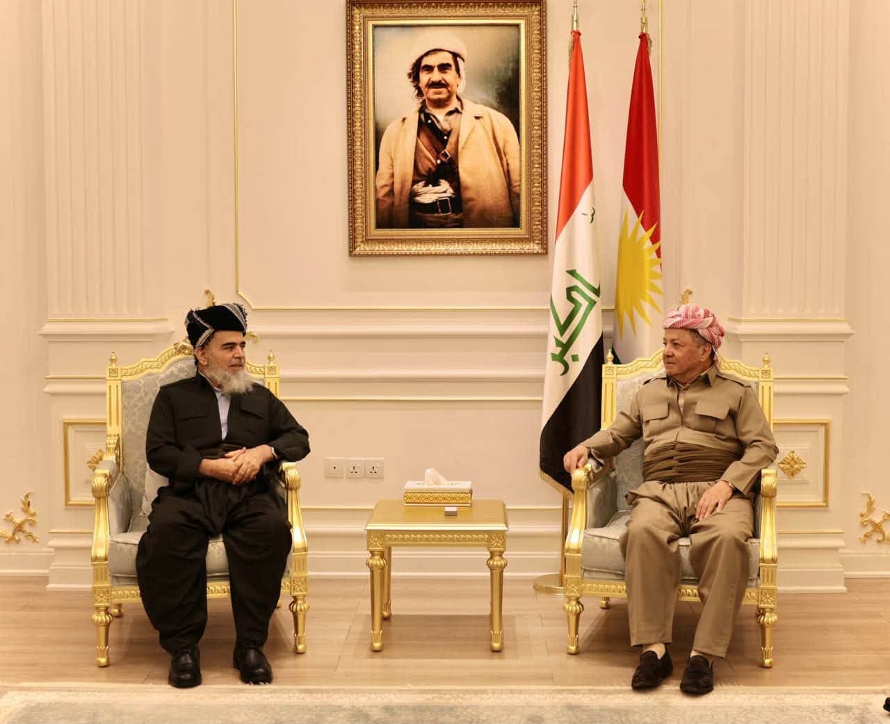 Başkan Barzani, Kürdistan Adalet Toplumu Lideri Ali Bapir ile bir araya geldi