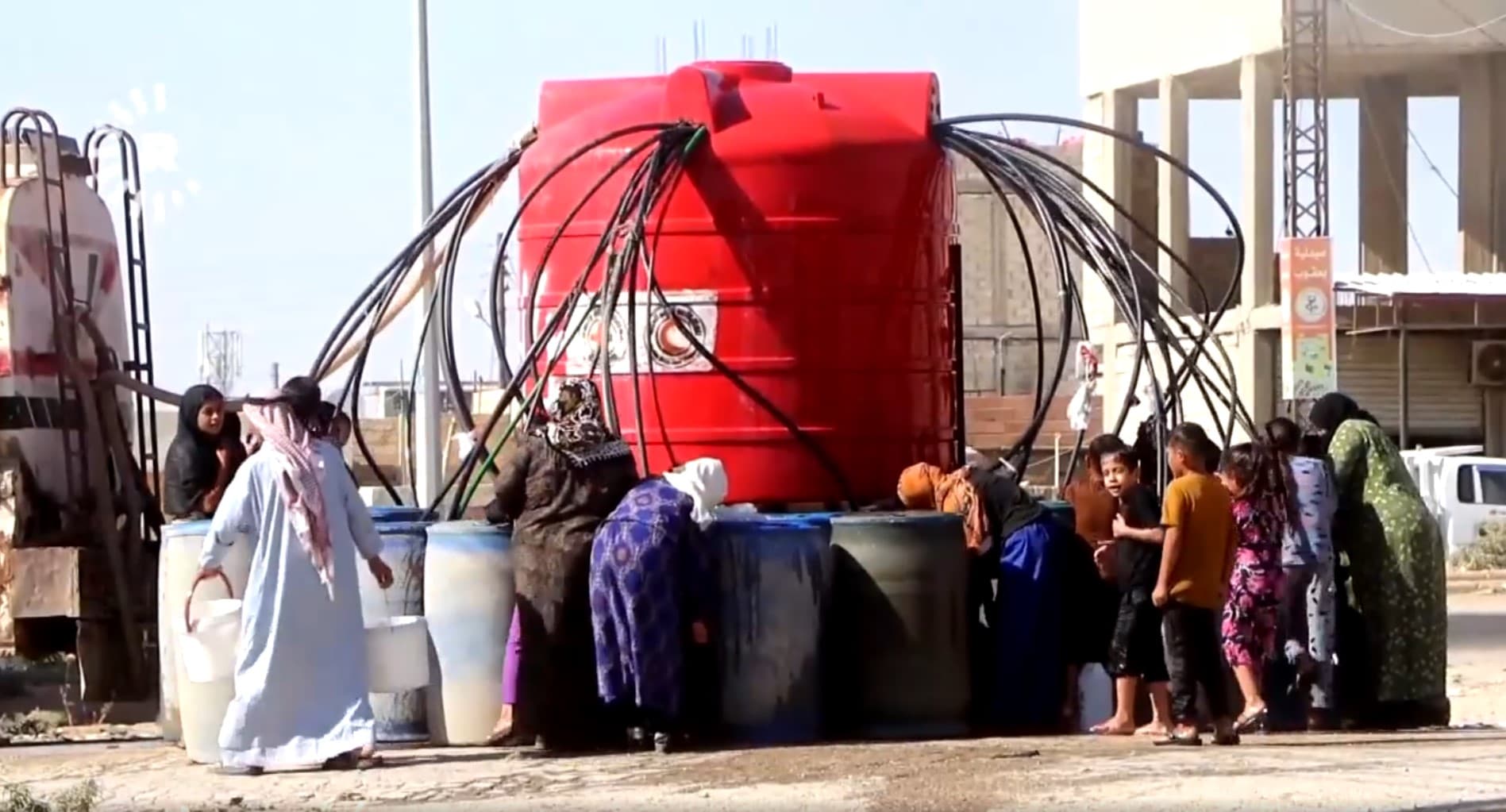 Haseke’de su krizi: Halk tankerlerin yolunu gözlüyor