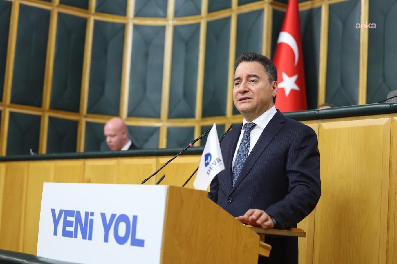 Babacan'dan çerçeve yasa açıklaması: Kapalı kapılar ardında imza toplamak doğru değil