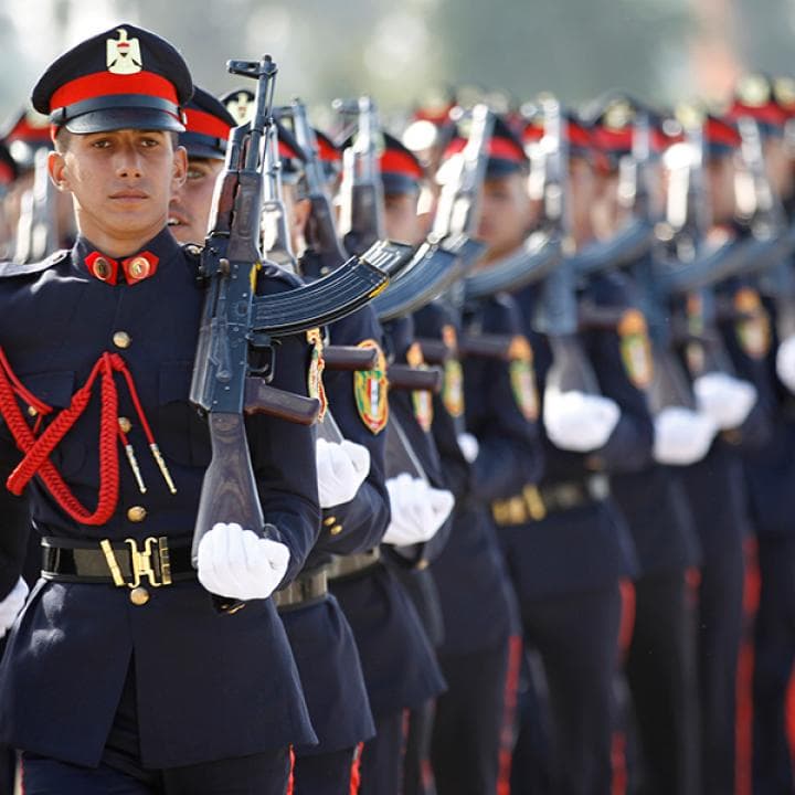پەرلەمانتارێکی عێراق داوا لە گەنجانی کوردی ناوچە کێشە لەسەرەکان دەکات ببنە ئەفسەر