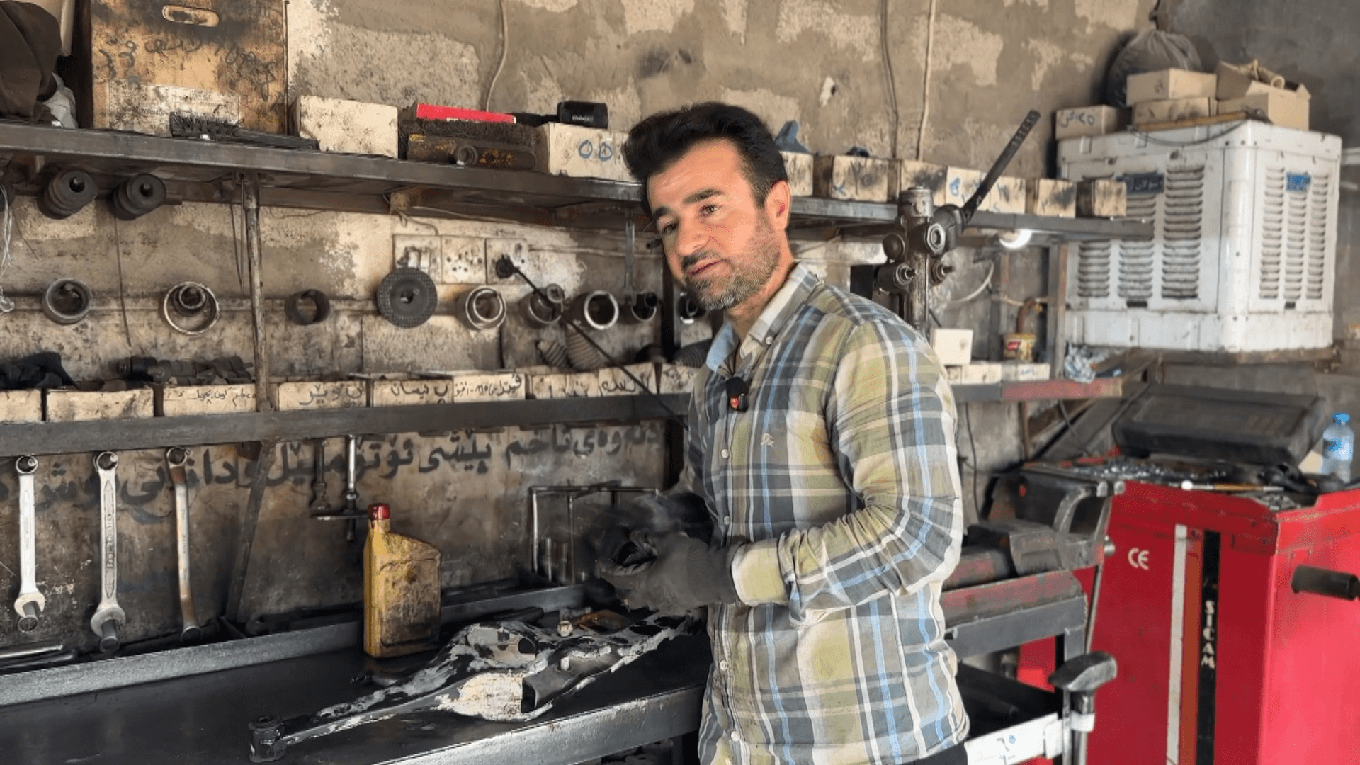 یەکەمەکانی زانکۆ: 9 ساڵە چاوەڕێی دامەزراندنین و 47 جار گردبوونەتەوە