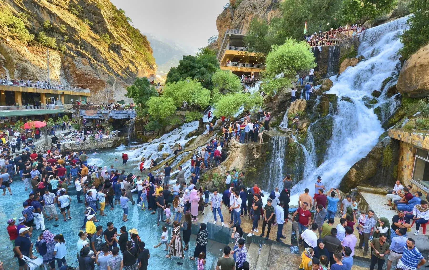 دیمەنێکی گەلی عەلی بەگ لە ئیدارەی سەربەخۆی سۆران. وێنە: رووداو/ئەرشیڤ