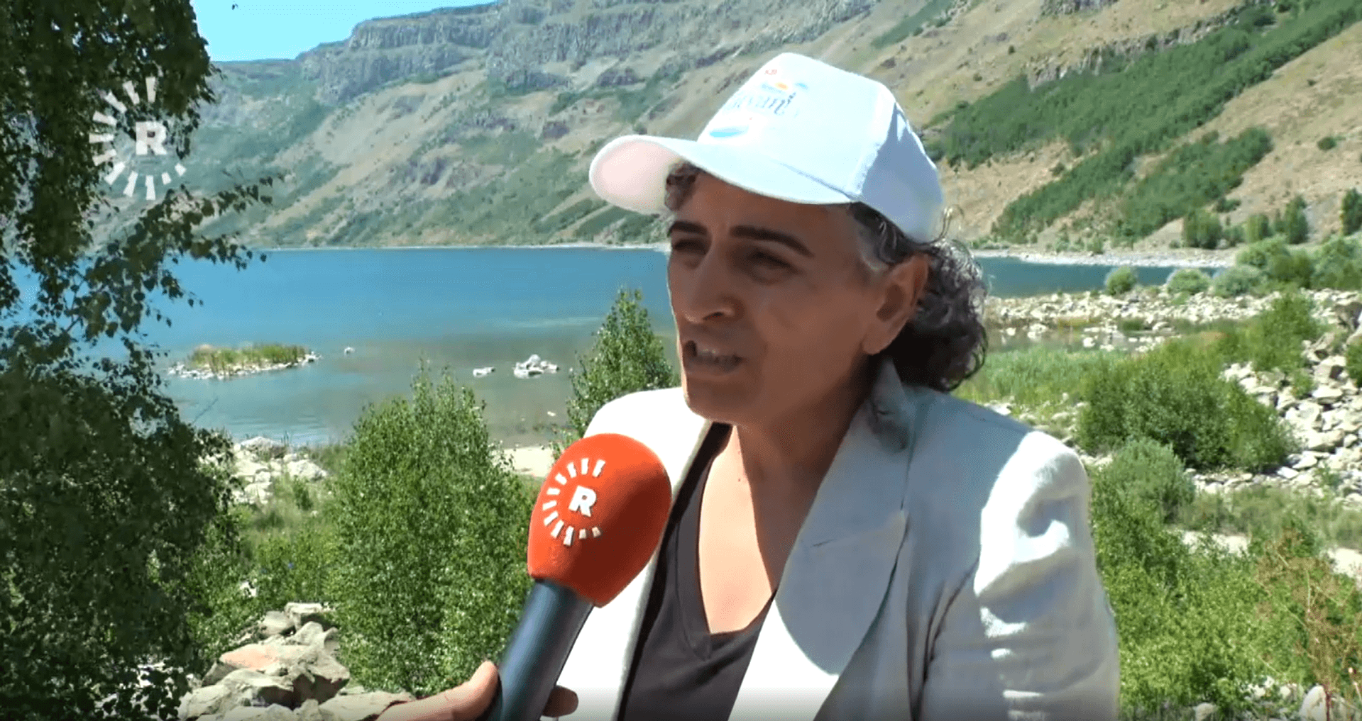 Sebahat Tuncel’den Rûdaw’a ‘Çerçeve Yasa’ açıklaması: Demokratikleşme için bir geçiş yasasıdır