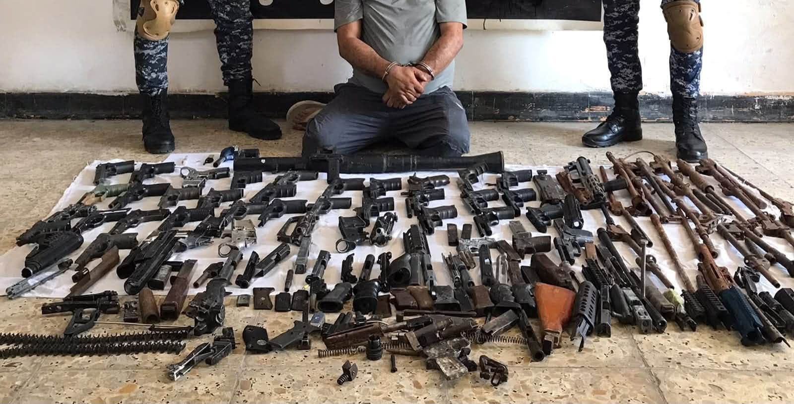 وەزارەتی ناوخۆی عێراق دەڵێ، لە مانگی تەممووزدا دەستیان بەسەر نزیکەی 3000 چەکدا گرتووە