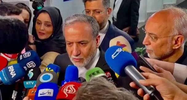 Wezîrê Karên Derve yê Îranê Erakçî li ser Tengava Hurmizê axivî / Wêne: Ajans